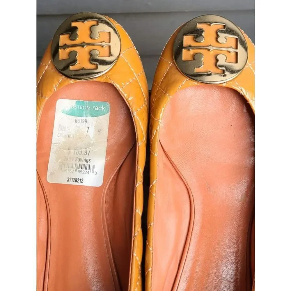 Tory Burch Reva Peach Quilted Patent Leather Flats size 7 NWT stained